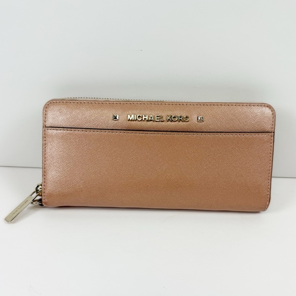 Michael Kors Wallet Womens Rose Gold Zip Around Saffiano Leather Organizer Purse - Picture 1 of 15